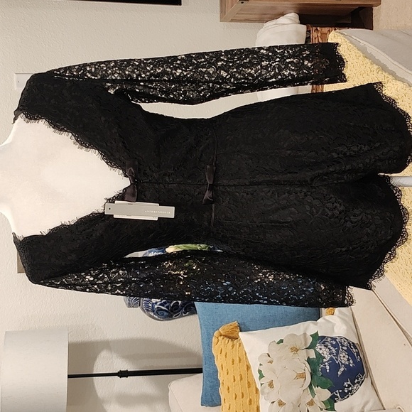 New Anthropologie Lace Romper Size 4 - Picture 9 of 12